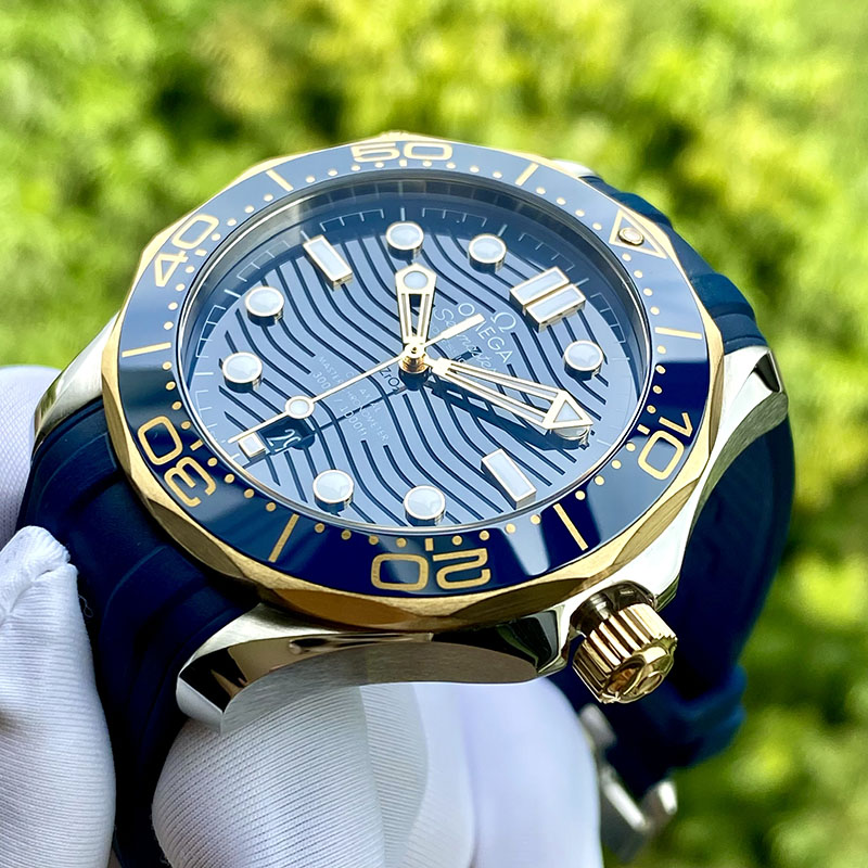 đồng hồ Omega